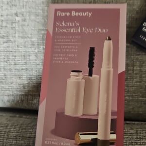 Rare Beauty Selena's Eye Duo - Cream and Black